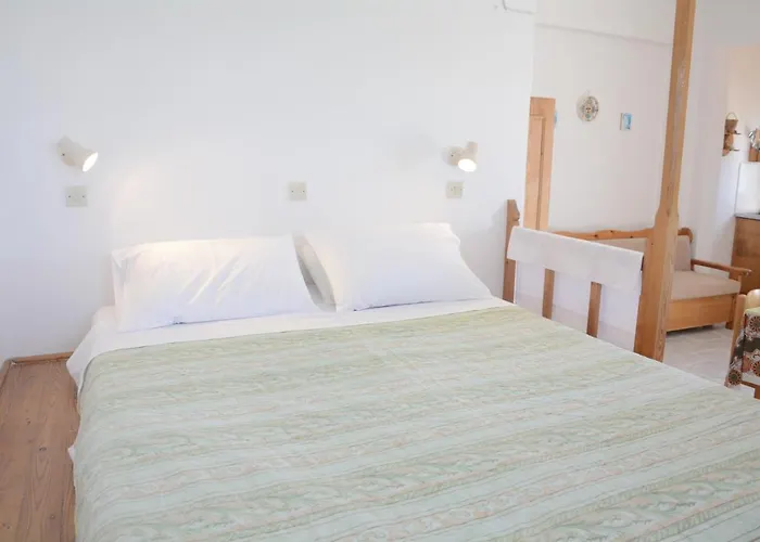 Blue Sea Studios Apartment *