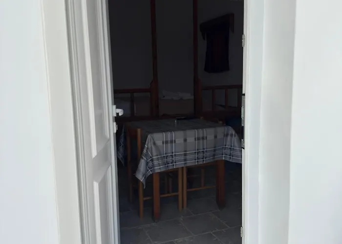 Blue Sea Studios Apartment