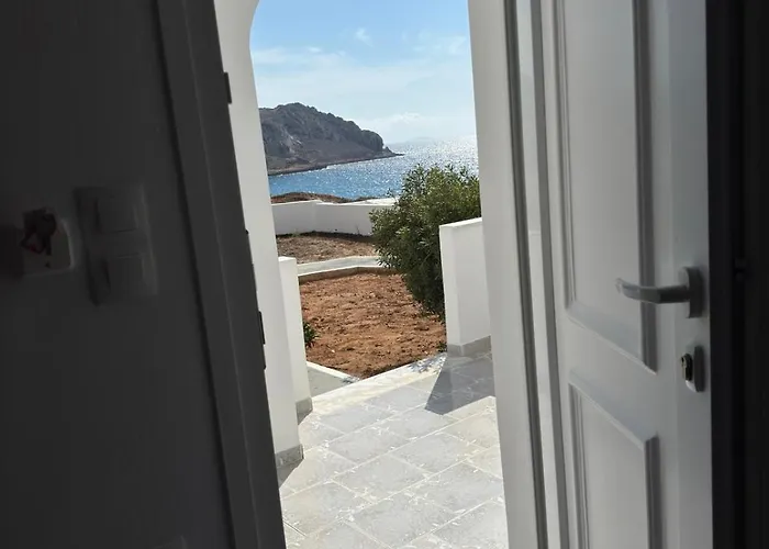 Apartment Blue Sea Studios